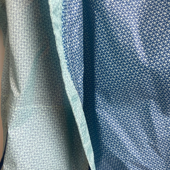 GEOMETRIC NORTH FACE WIND BREAKER! - Picture 7 of 10